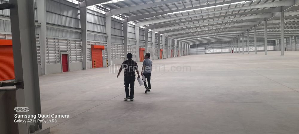 Sewa Gudang Nego Luas 2,2 Hektar Bangunan 1,3 Hektar di Kawasan Industri Delta Silicon, Cikarang, Bekasi, Jawa Barat