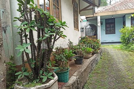 Dijual Lahan dengan 4 Rumah di Sukagalih, Atasnya Pasteur, Bandung