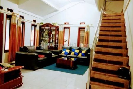 Jual Rumah Bagus 2 Lantai di Gunung Batu Bandung