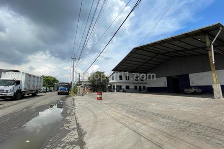 Disewakan Gudang Siap Pakai di Kalianak Surabaya