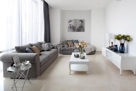Disewakan Apartemen Senopati Suites 2+1 BR Good Furnished