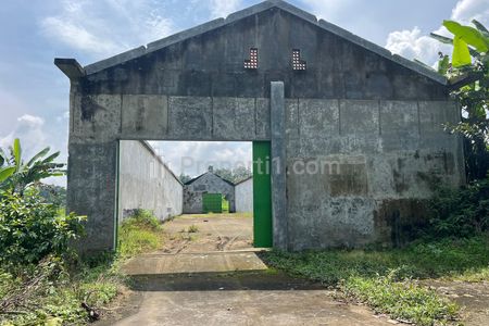 Dijual Tanah 2528m² Bonus Gudang Kawasan Wisata Karanganyar