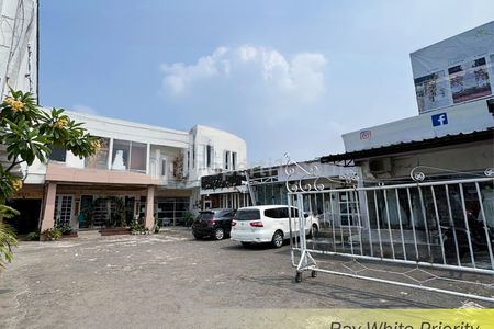 Dijual Area Komersial / Ruang Usaha Strategis di Jalan Tole Iskandar Depok, Jawa Barat