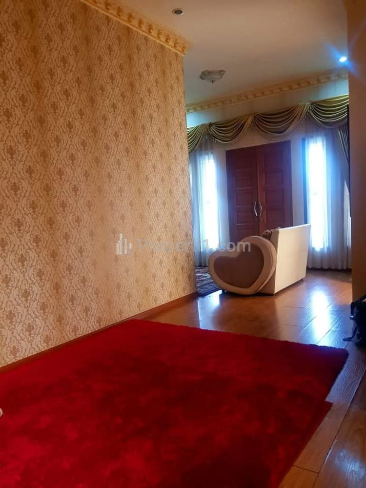 Dijual Rumah Mewah 2 Lantai di Perumahan Setra Dago, Antapani, Bandung