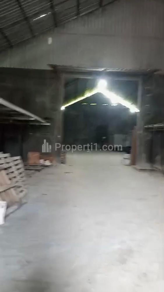 Disewakan Gudang Siap Pakai di Madiun