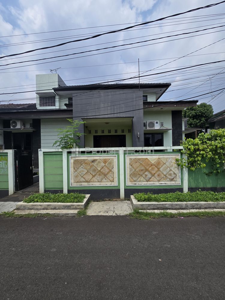 Tampak Depan 
