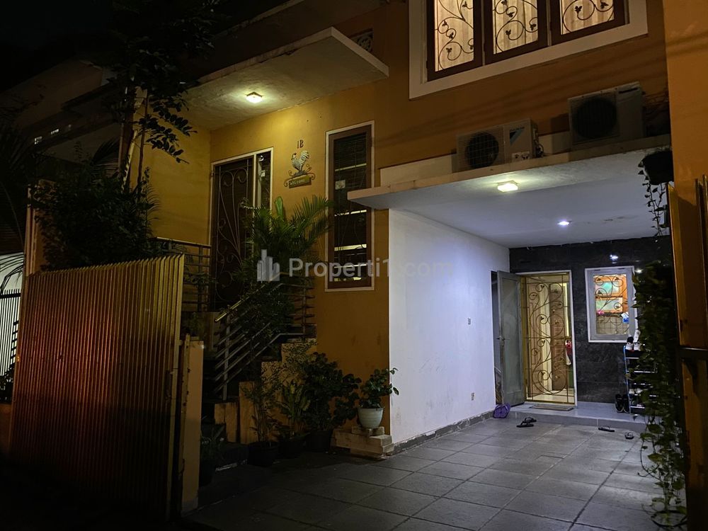Jual Rumah Minimalis 2 Lantai di Tebet Barat Dalam Jakarta Selatan