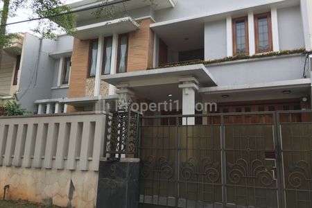 Disewakan/For Rent Rumah Pondok Indah 3BR 4BT Furnished - Jakarta Selatan
