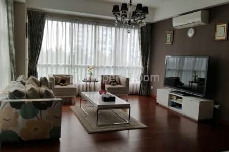 Sewa Apartemen 1Park Residence Tower B Tipe 3+1 BR Good Furnished