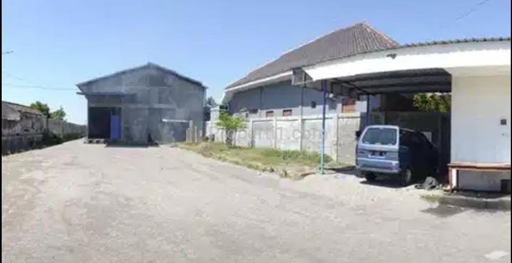 Disewakan Gudang di Raya Pacing, Kabupaten Mojokerto