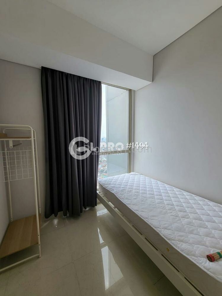 Sewa Apartemen Taman Anggrek Residence 3 Kamar Siap Huni di Tanjung Duren Jakarta Barat