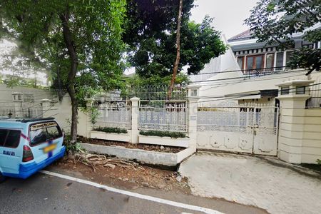 Rumah Dijual di Kebon Jeruk Dekat Mall Taman Anggrek, Mall Puri Indah, Mall Central Park, BINUS Anggrek, RS Anggrek Mas, RS Siloam, Jakarta Barat