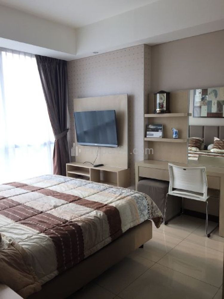 Jual Apartemen Kemang Village –  2+1 BR Fully Furnished