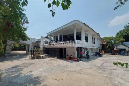 Jual Rumah Mewah Kondisi Kosong di Cempaka Putih Jakarta Pusat