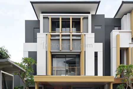 Dijual Rumah Mewah Premium Dekat Akses Tol di BSD City Tangerang