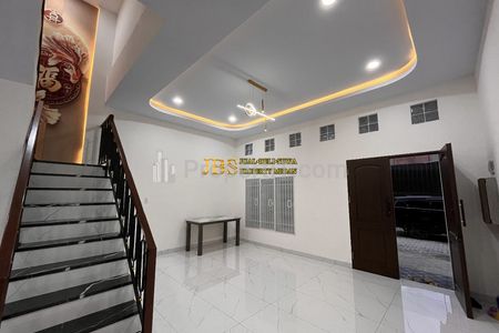 Jual Rumah Siap Huni Lux Furnish di Komplek Opera House Jalan Suluh - Pancing, Medan