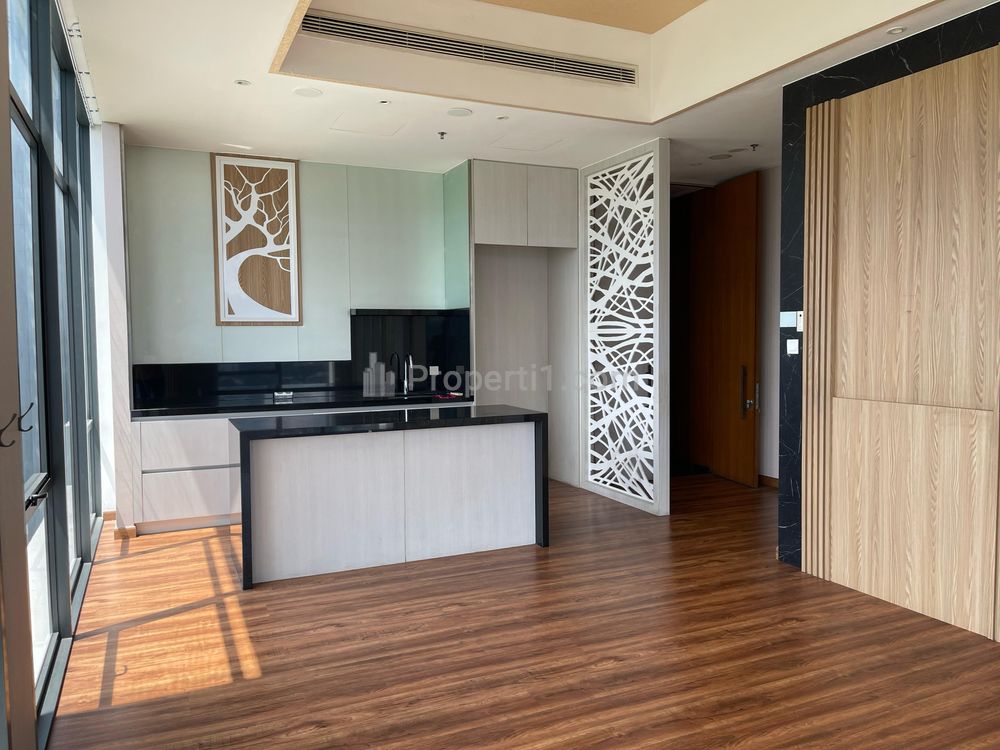 Dijual Apartemen Verde One 3+1 BR East Tower Semi Furnished
