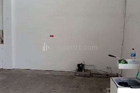 Disewakan Gudang 2 Lantai di Jalan Kenjeran, Surabaya