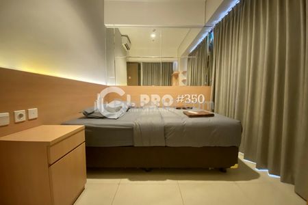 Disewakan Apartemen Taman Anggrek Residence 2 Bedrooms Furnished Siap Huni Connected Mall di Tanjung Duren Jakarta Barat