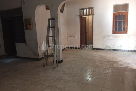 Dijual Aset Properti Rumah di Dekat Pasar Pedok Menteng Dalam