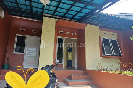 Disewakan Rumah di Boulevard Bukit Rivaria Sawangan Depok