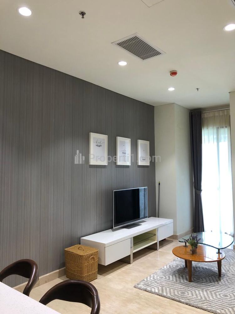Disewakan Apartemen Sudirman Suite 2+1BR Full Furnished