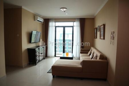 Sewa Apartemen Hamptons Park Tower A Tipe 3+1 BR Good Furnished