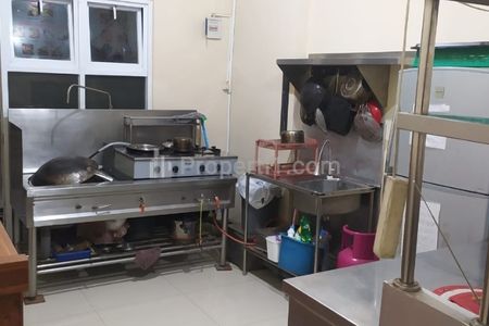 Disewakan Kios Strategis SHM di Gunung Batu Bandung