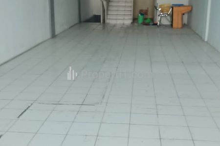 Disewakan Ruko Komplek Strategis di Rawamangun, Pulo Gadung, Jakarta Timur