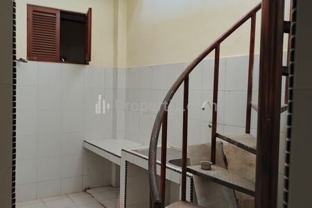 Disewakan Rumah Siap Huni Lokasi Sektor 1b Gading Serpong Tangerang