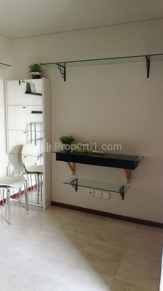 Dijual Murah Apartemen 1 BR di Royal Mediterania Garden Residences Kondisi Furnished