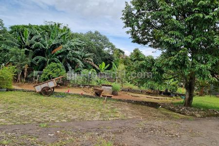 Dijual Cepat Lahan Bonus 3 Rumah Layak Huni di Jalan Curug Raya, Bojongsari, Depok