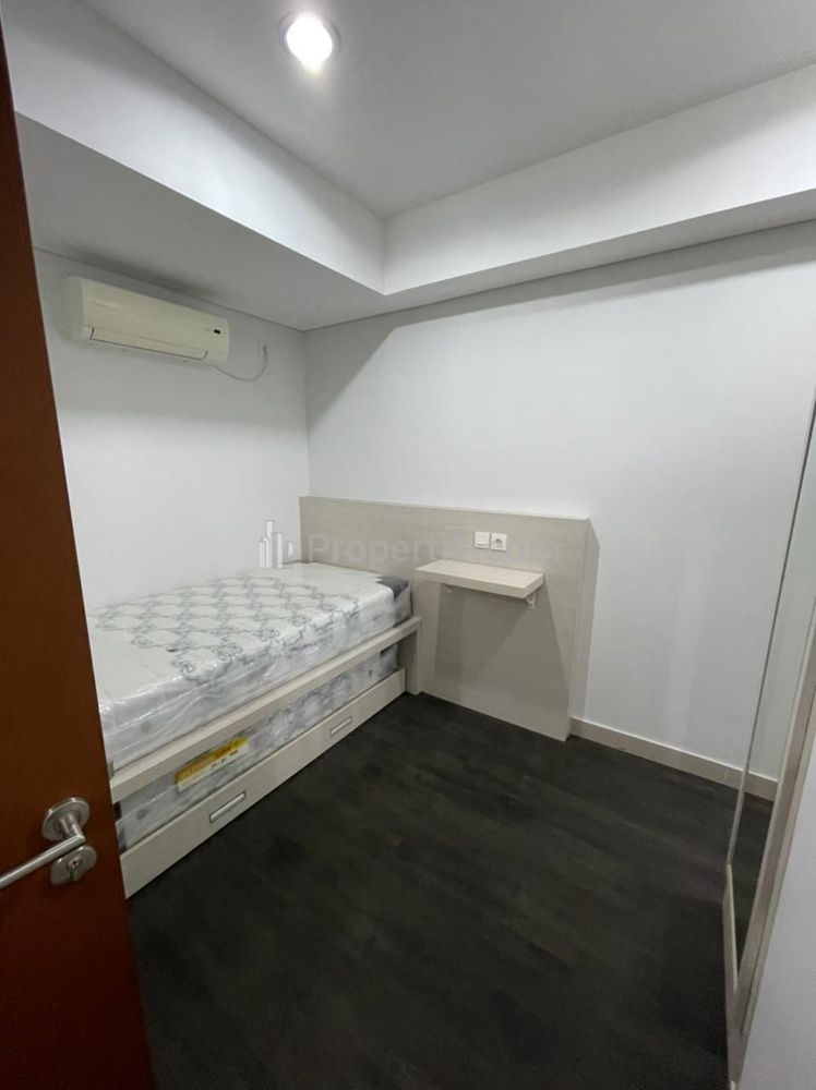 For Rent Apartment Royal Olive Residence 2KT 1KM - Full Furnished