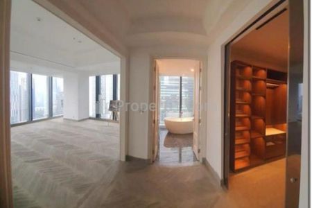 Dijual Apartment The Langham Residences - 4+1 Bedroom Semi Furnished