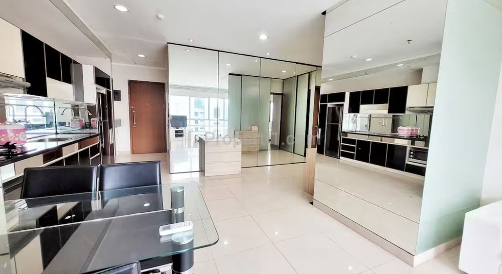 Disewakan Apartemen Murah Sahid Sudirman Residence 2+1BR - Fully Furnished
