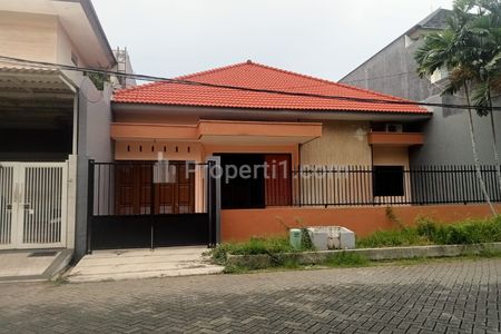 Dijual Rumah SHM di Manyar Tirtomoyo, Surabaya