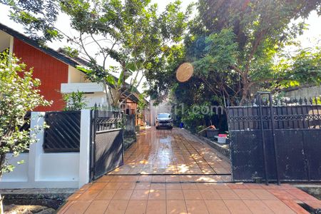 Dijual Rumah Cantik Komplek di Pamulang, Pamulang Barat, Tangerang Selatan, Banten