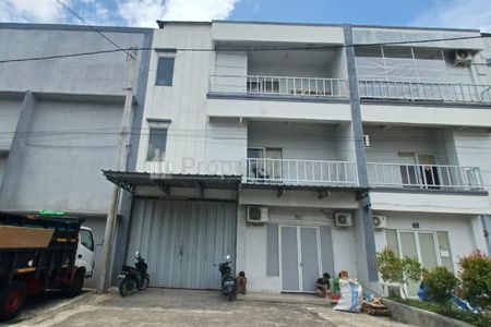 Disewakan Gudang 3 Lantai di Tanjungpura Raya, Pegadungan, Kalideres, Jakarta Barat