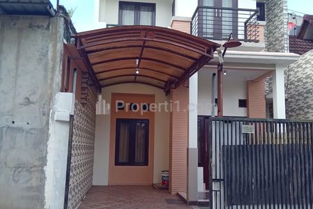 Dijual Rumah Habis Direnovasi di Borobudur Blimbing Malang, 2 Lantai 
