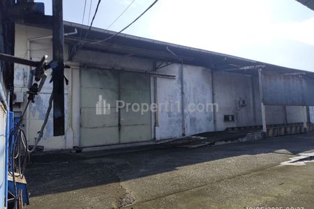 Dijual Gudang Ex Pabrik Hitung Tanah di Gresik