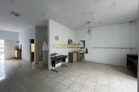 Jual Rumah 2 Tingkat di Komplek Atria Residence Jalan Setia Budi - Medan (Kapten Sumarsono)