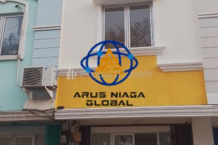 Dijual Ruko Redwood Deltamas Berstifikat SHM di Cikarang Bekasi