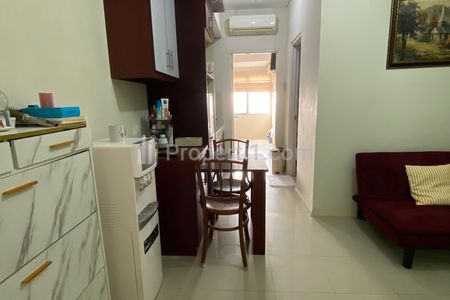 Jual Cepat Apartemen Harga Murah 700 Juta di Cosmo Terrace - 1 BR Full Furnished