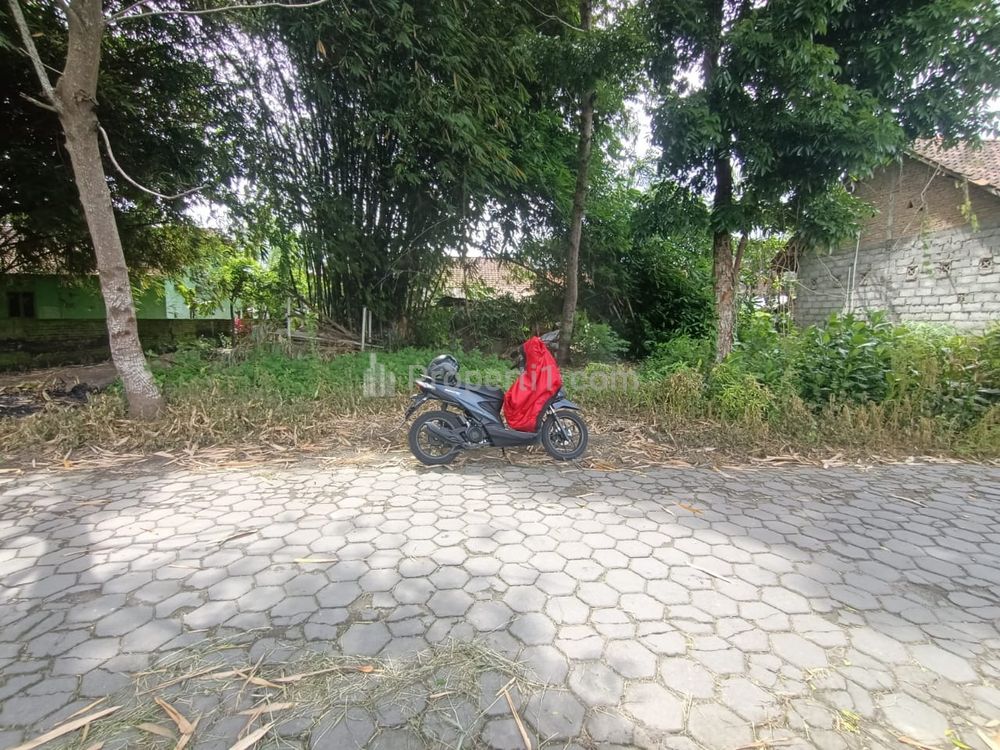 Dijual Tanah Bagus Strategis Seputar Sukunan Jl. Godean Km 4 Yogyakarta Dekat UNU, UNJANI, AL AZHAR