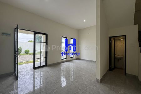 Dijual Rumah Full Keramik di Komplek Katamso Palace Medan Jalan Perbatasan