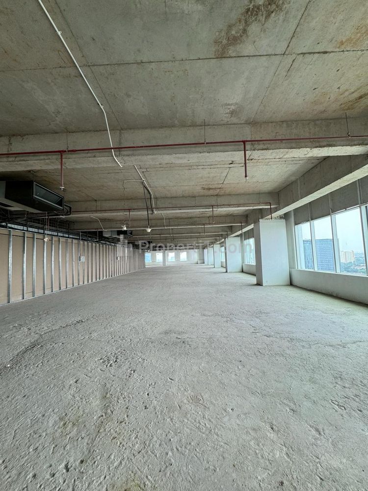 Dijual Office Space di Plaza Oleos Any Size Kondisi Bare