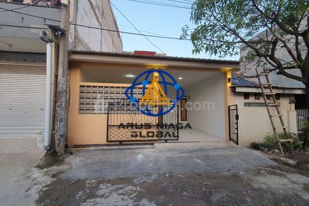Dijual Rumah di Perumahan Karawang Jaya Bersertifikat SHM
