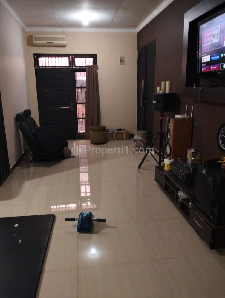 Dijual Rumah Cantik Hitung Tanah di Parung Serab, Ciledug, Kota Tangerang, Banten