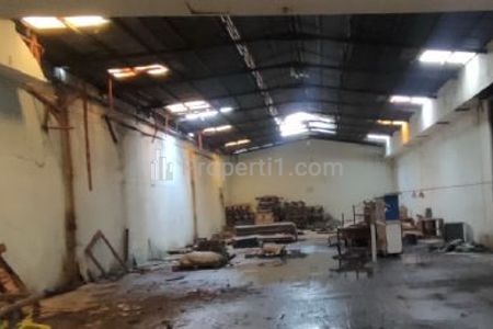 Dijual Tanah Bangunan Gudang di Taman, Sidoarjo