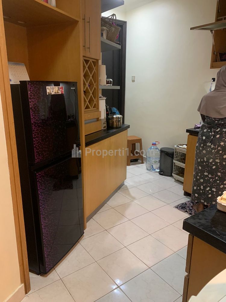 Disewakan Apartemen Bellagio Mansion 2+1 BR Fully Furnished with Private Lift